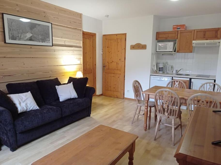 Bel Appartement En Residence Avec Piscines Samoëns Zewnętrze zdjęcie
