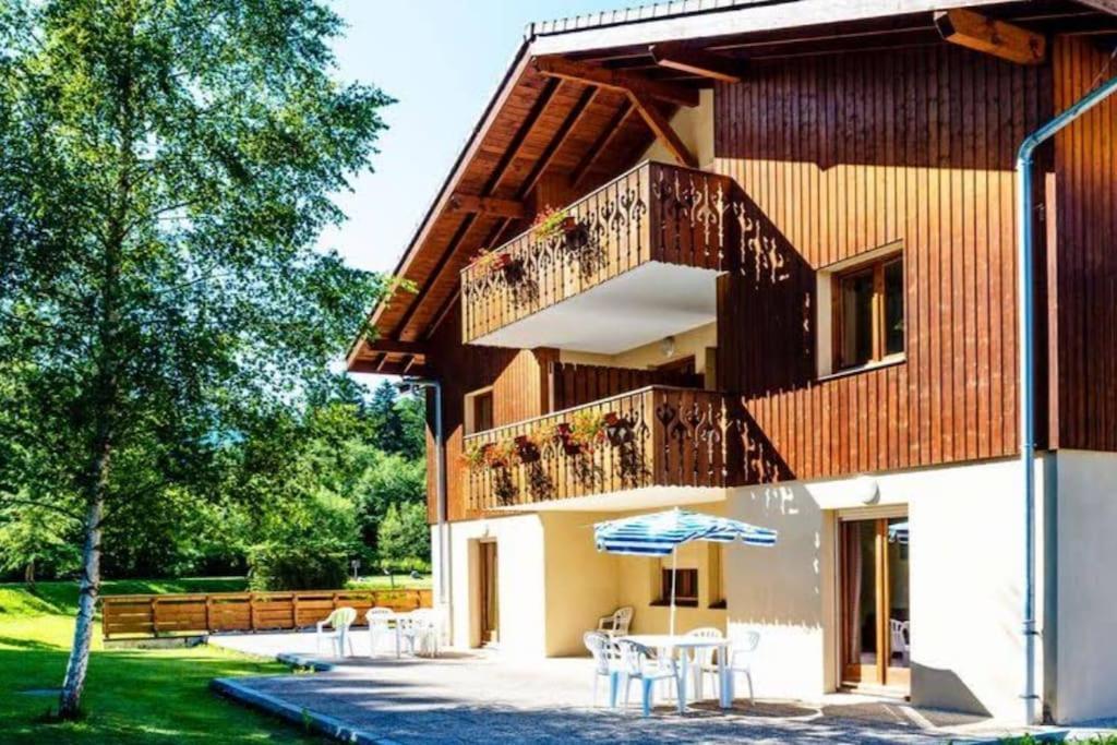 Bel Appartement En Residence Avec Piscines Samoëns Zewnętrze zdjęcie